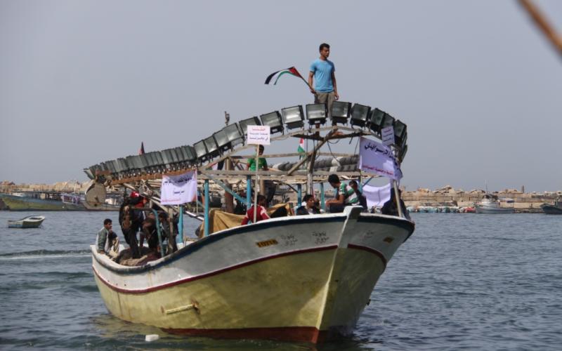 صور: "حقنا نصطاد بحرية في بحرنا"