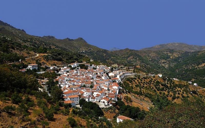 صور: المدينة البيضاء في الأندلس