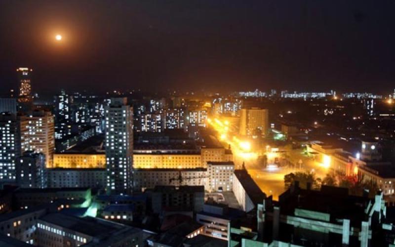 صور: جولة ليلية بعاصمة كوريا الشمالية
