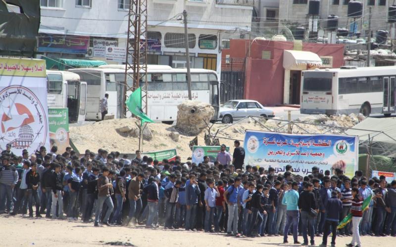 صور: وقفة طلابية تضامناً مع الأسرى