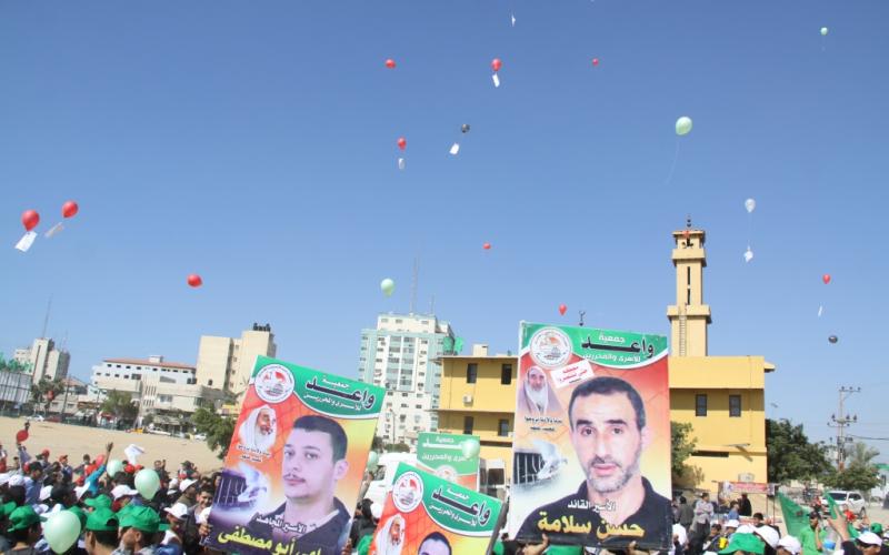 صور: وقفة طلابية تضامناً مع الأسرى