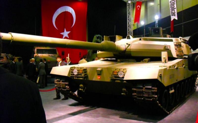 بالصور: صفقة أسلحة بين تركيا والسعودية