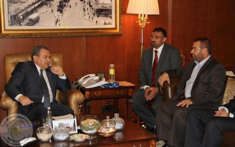 صور: جولة وزير الداخلية في تركيا