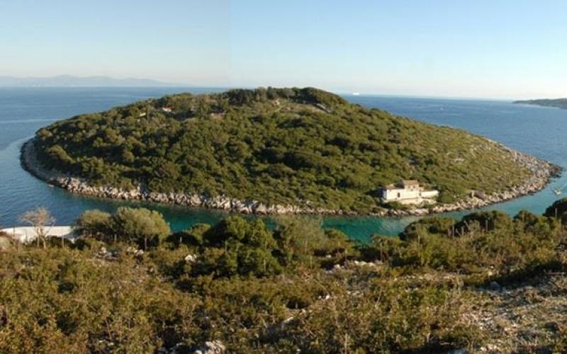 صور: أغرب 10 جزر في العالم معروضة للبيع