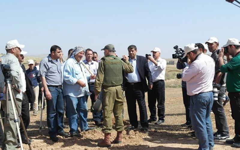 صور: زراعة أشجار بأراضي مهددة بالاغوار‎