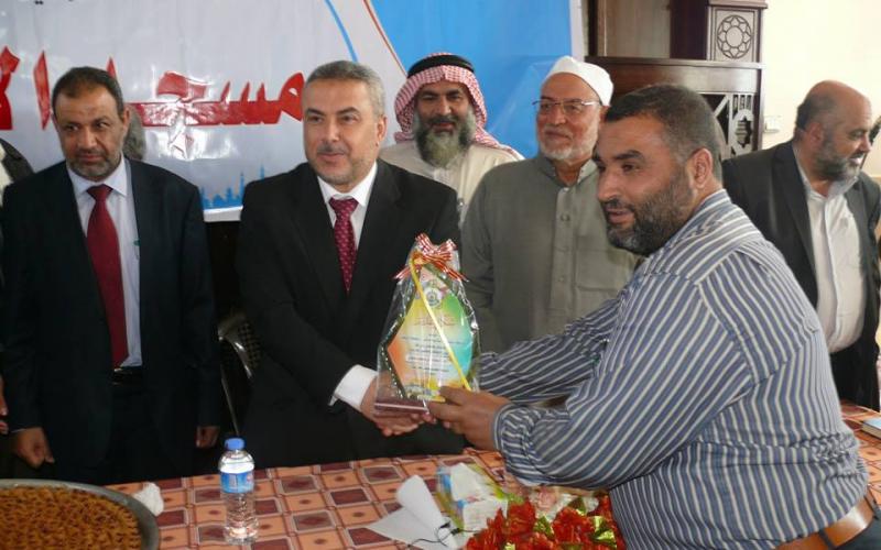 بالصور: افتتاح مسجد الأبرار بدير البلح