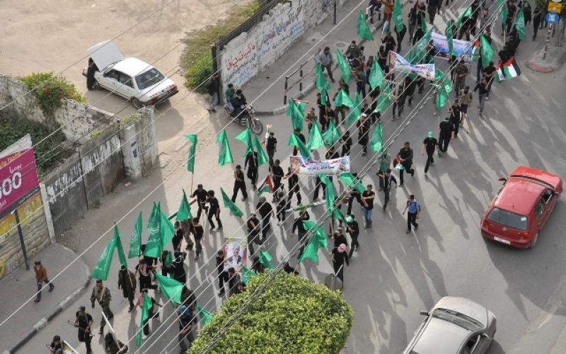 صور: مسير جماهيري بخانيونس إحياءً لذكرى الشهداء