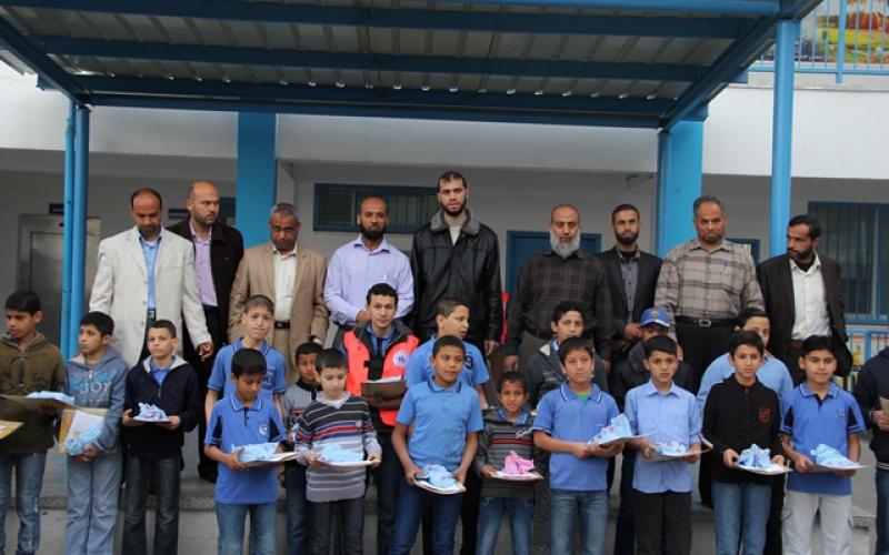 بالصور: دار القرآن تكرّم طلبة مدارس الوكالة