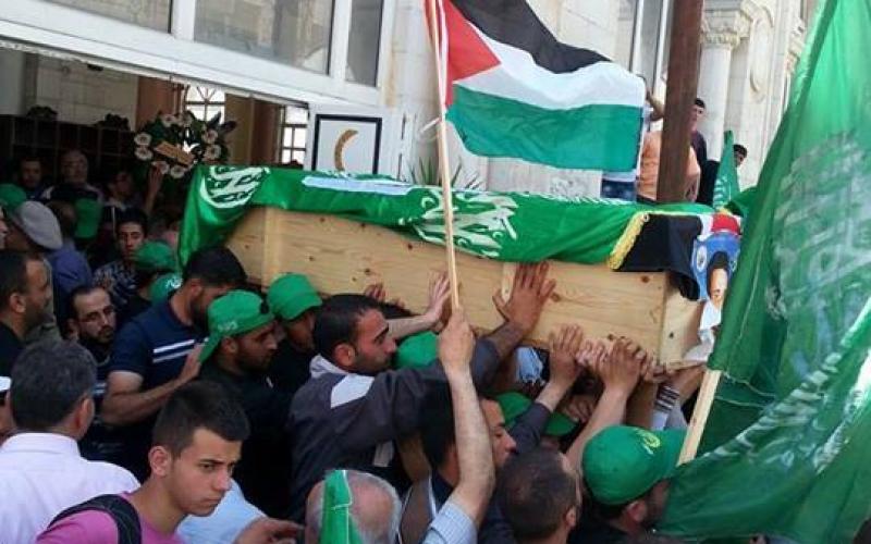 صور: جماهير غفيرة تشيع جثماني "عوض الله"
