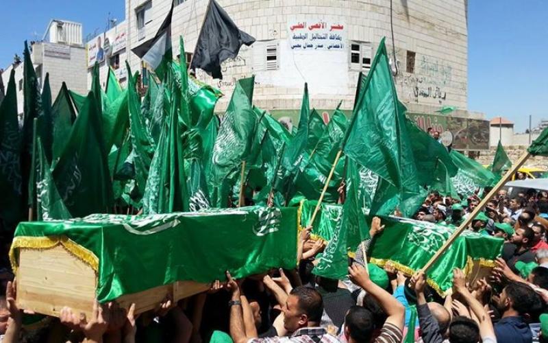 صور: جماهير غفيرة تشيع جثماني "عوض الله"