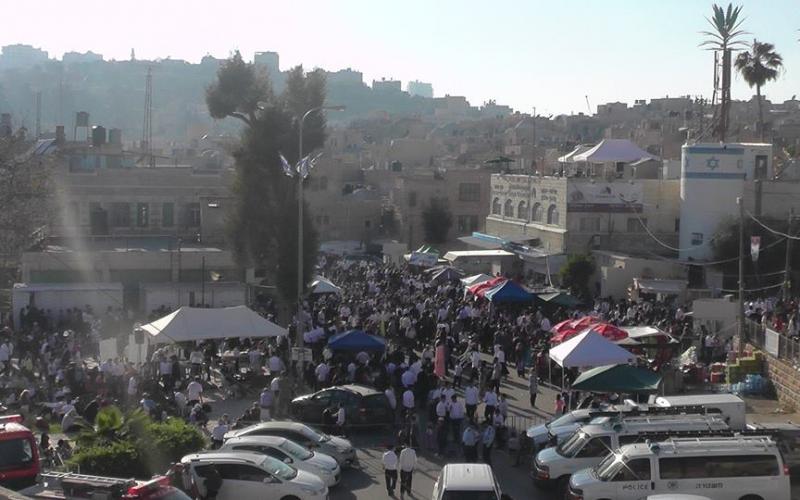 صور: المحتلون يحيون عيد الفصح في "الإبراهيمي"