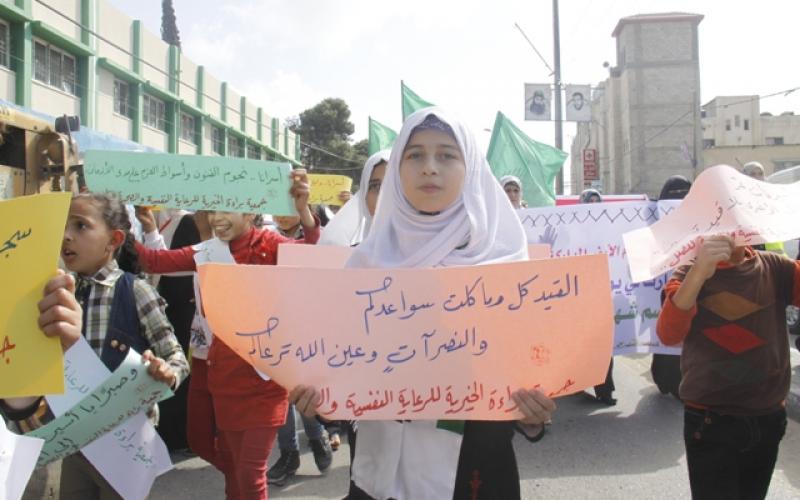 بالصور: الحركة النسائية تنظم مهرجاناً بيوم الأسير برفح