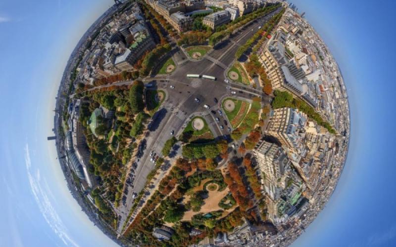 صور: مدن أم كواكب صغيرة؟
