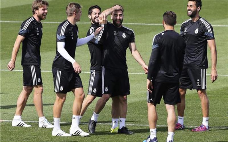 صور: تدريبات قطبي مدريد تحضيراً للقمة