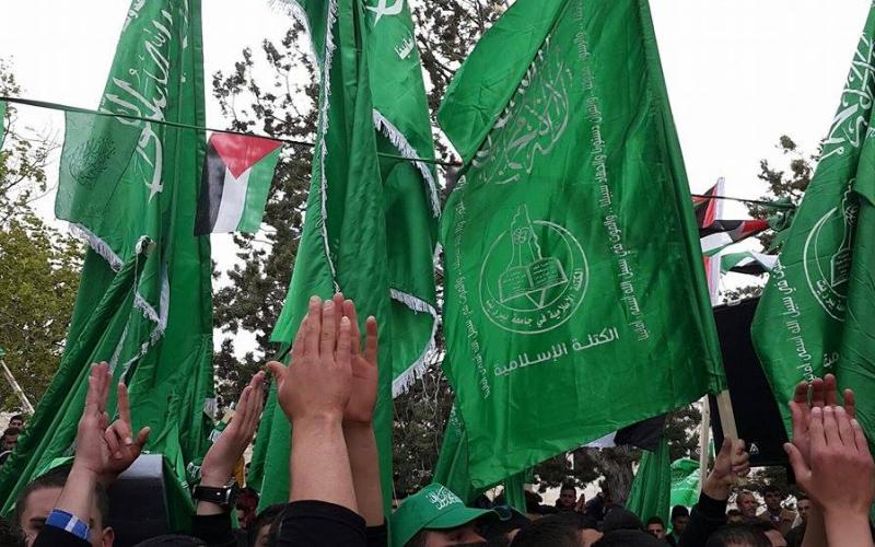صور: احتفالات الكتلة الإسلامية في بيرزيت