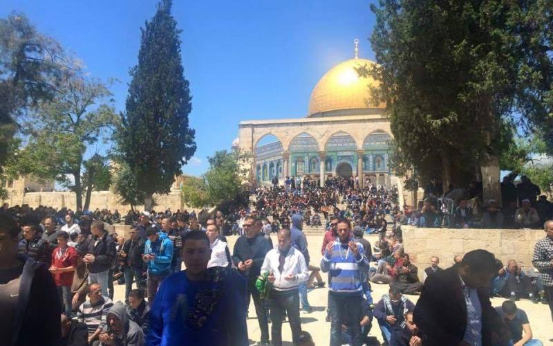 صور: صلاة الجمعة في الأقصى