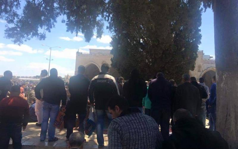 صور: صلاة الجمعة في الأقصى
