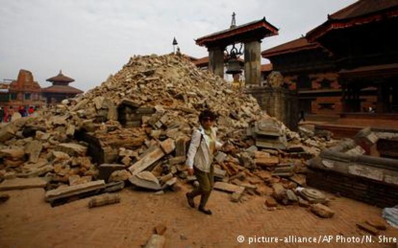 صور:زلزال نيبال يطال معالم التراث العالمي
