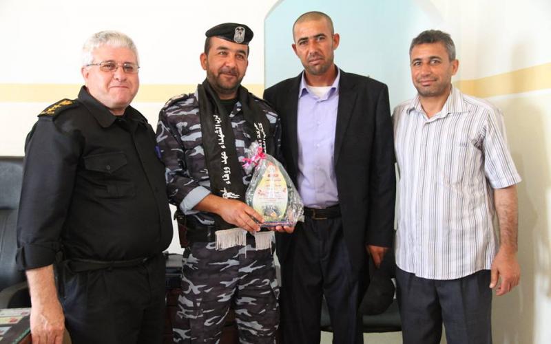 بالصور: المقاومة الشعبية تزور شرطة خانيونس