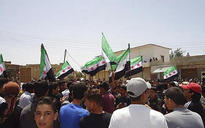 صور.. جمعة "دمشق موعدنا القريب" بسوريا