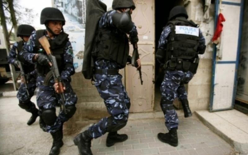 مقتل مواطنة برصاص الشرطة في الخليل