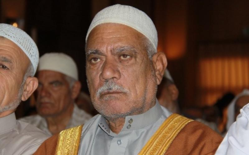 بالصور: "أبو أيمن" يحيي ذكرى النكبة بالدموع