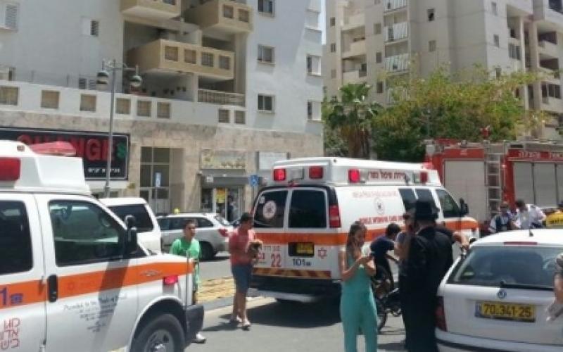 صور: وفيديو.. مقتل 5 إسرائيليين بهجوم على بنك ببئر السبع