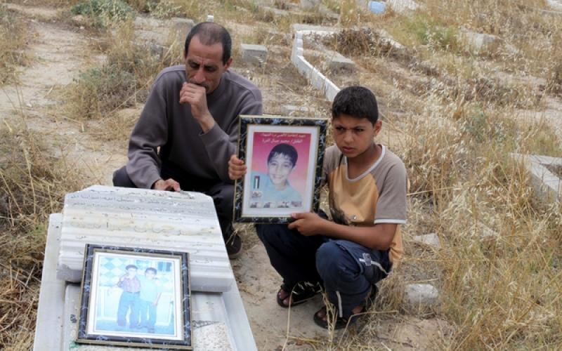 صور: عائلة "محمد الدرة" تعيش الجرح مجدداً