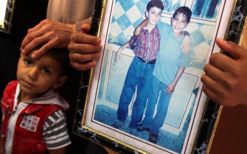 صور: عائلة "محمد الدرة" تعيش الجرح مجدداً