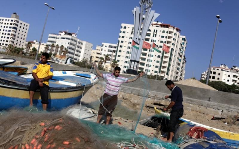 صور: صيادو غزة بعد فتح مساحة الصيد