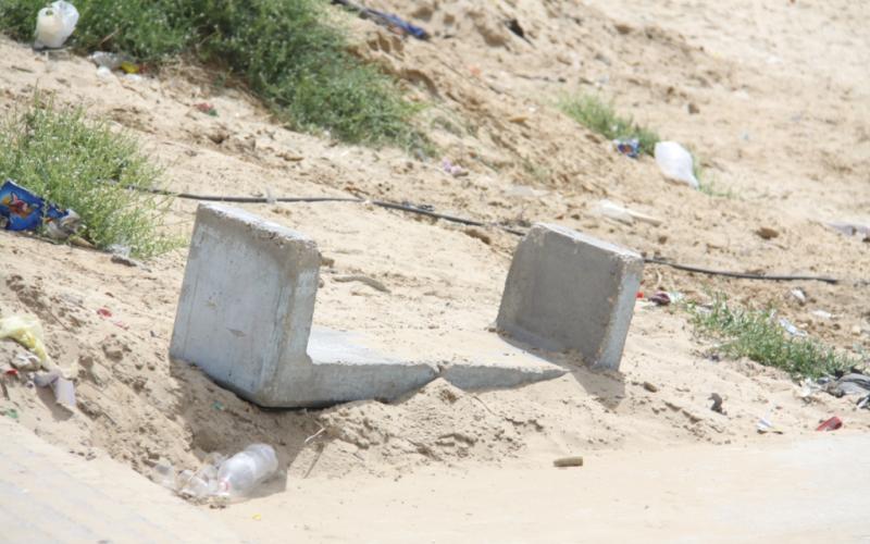 بالصور: مظاهر تنغّص صيف المصطافين