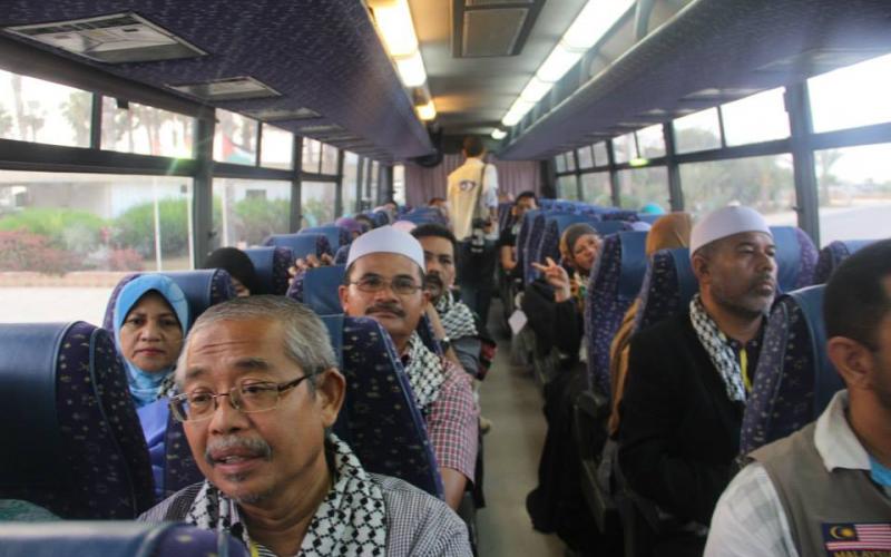 صور: وفد ماليزي رفيع يصل غزة