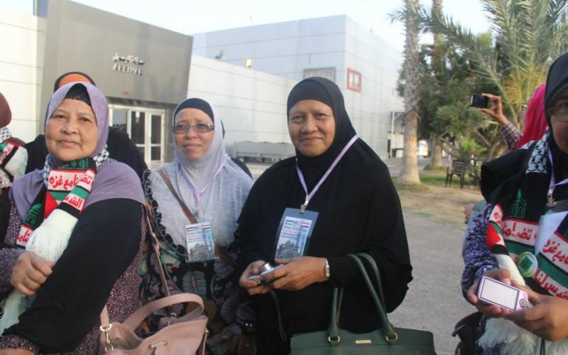 صور: وفد ماليزي رفيع يصل غزة