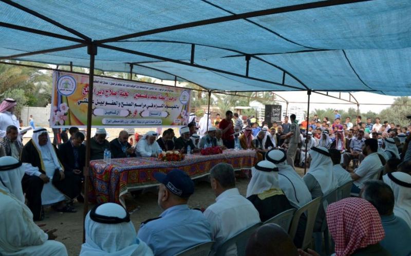 بالصور: صلح بين عائلتي شاهين واللوح