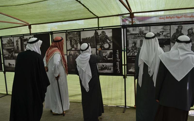 بالصور: حماس تفتتح معرض النكبة بدير البلح