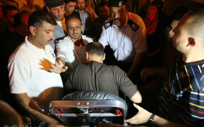 بالصور: الاحتلال يُفرج عن أسير مضرب عن الطعام