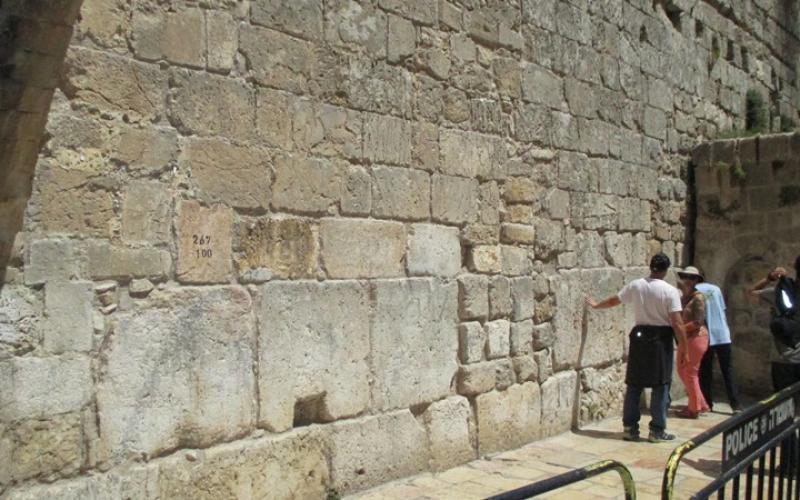 بالصور:مساعٍ إسرائيلية للسيطرة الكاملة على رباط الكرد