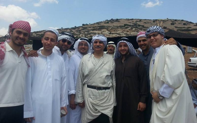 صور: رحلة "حطة وعقال" في المضارب البدوية