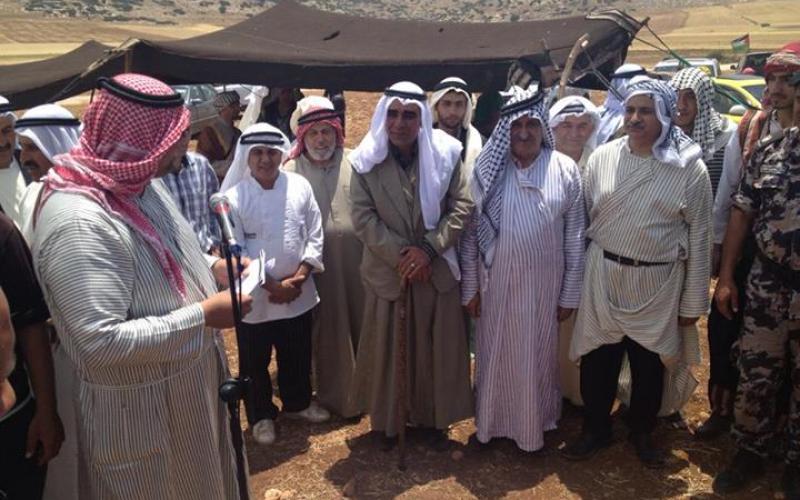 صور: رحلة "حطة وعقال" في المضارب البدوية
