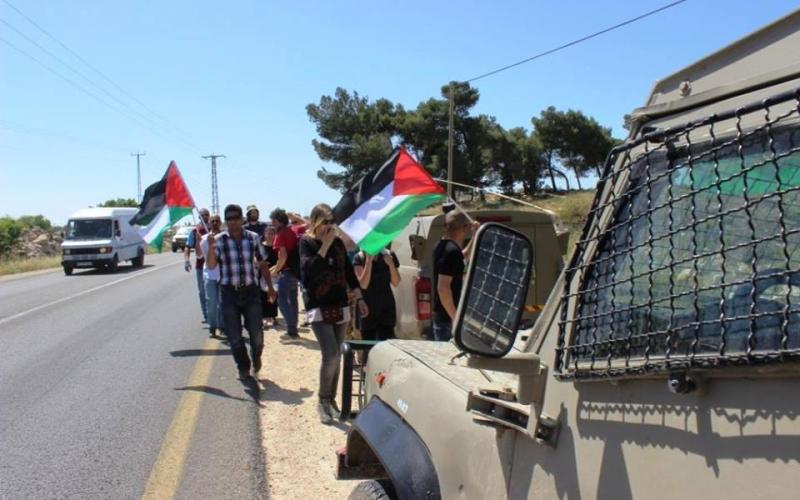 صور: الاحتلال يقمع مسيرة المعصرة بالضفة