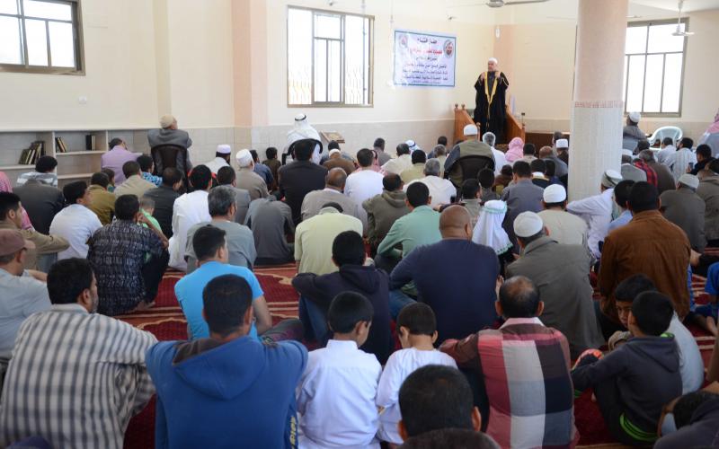 بالصور: إعادة افتتاح مسجد مدمر بخانيونس