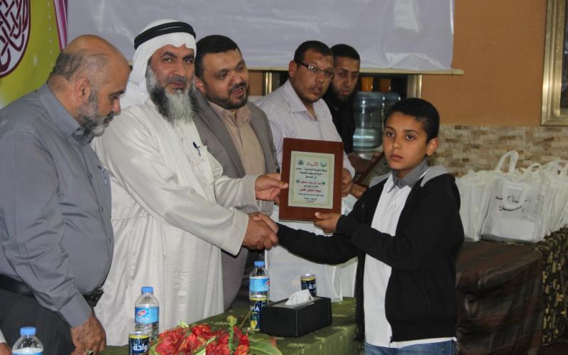 "حماس" تكرم أشبال الفجر بدير البلح‎