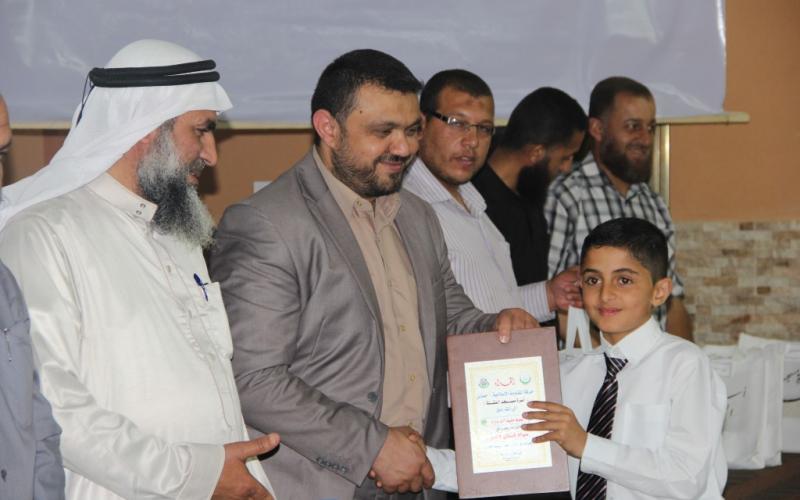 "حماس" تكرم أشبال الفجر بدير البلح‎