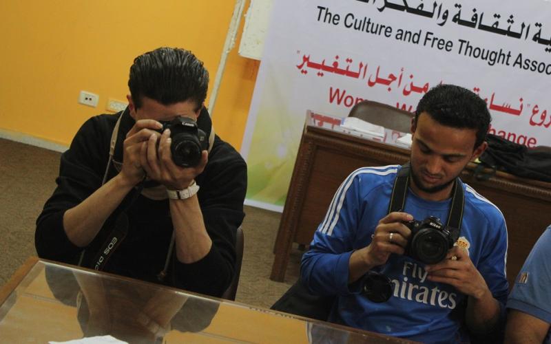 "الثقافي" يفتتح دورة للتصوير الفوتوغرافي