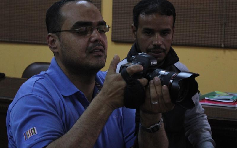 "الثقافي" يفتتح دورة للتصوير الفوتوغرافي