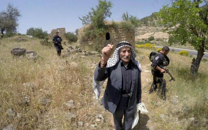 صور: مواطنون يحيون الذكرى الـ67 للنكبة