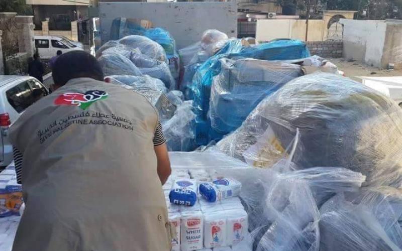 بالصور: مساعدات إغاثية من عكا ويافا لغزة