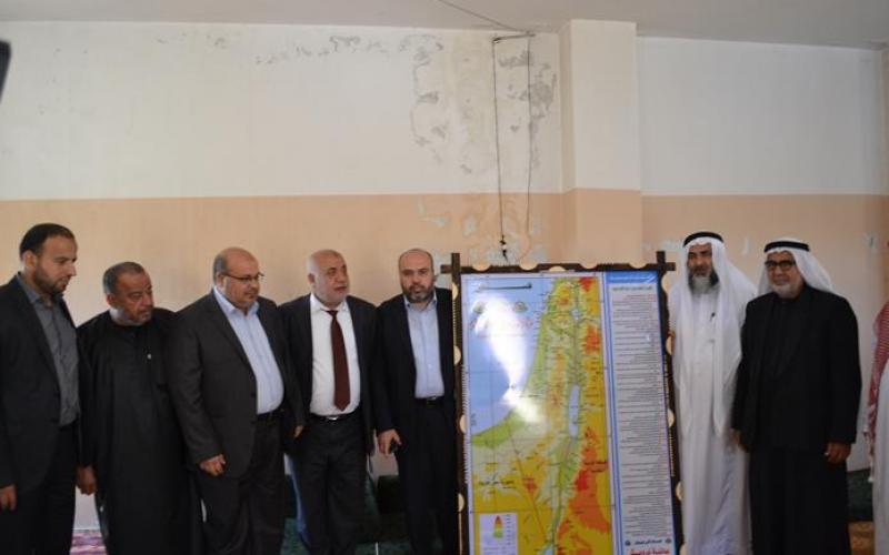 بالصور: حماس تزور دواوين عائلات بالوسطى