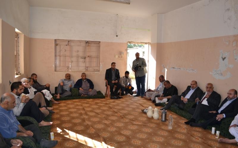 بالصور: حماس تزور دواوين عائلات بالوسطى