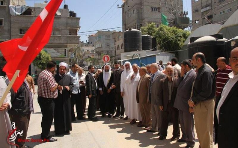 صور: وزير الأوقاف التركي يتفقد الدمار في غزة